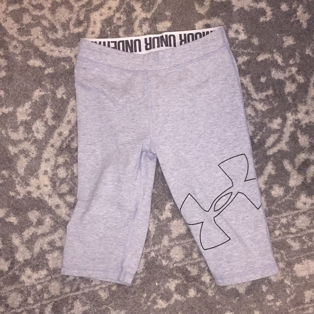 ❤️Share 5 get 15% off❤️ Under Armour Long shorts
